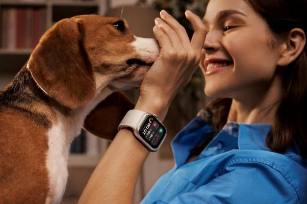 RESIGILATUL ZILEI #37: Huawei Watch D2 – eleganță, tehnologie și grijă pentru sănătate, acum mai accesibil ca oricând