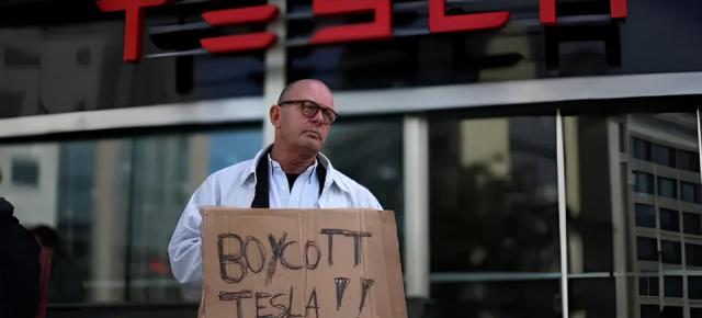 Tesla pierde teren accelerat în Europa; Vânzările se prăbușesc în timp ce BYD și Chery câștigă cotă și pătrund și în România