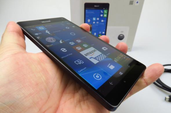 Microsoft Lumia 950 XL - Unboxing: Microsoft-Lumia-950-XL_002.JPG