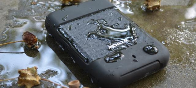 Review ADATA HD700 - hard extern de 1 TB rezistent la apă, șocuri și praf; un adevărat scut pentru fișierele personale