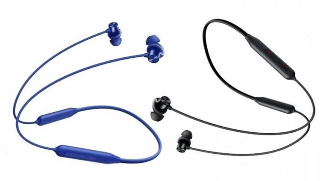 <b>Căștile OnePlus Bullets Wireless Z2 apar în randări oficiale înaintea debutului; Model in-ear neckband</b>Cei de la OnePlus se pregătesc pentru un viitor eveniment major, conferință în cadrul căreia ar putea debuta Nord CE 2 Lite sau poate Nord 2T. Nu vom avea doar telefoane, ci și noi purtabile audio precum OnePlus Bullets Wireless Z2