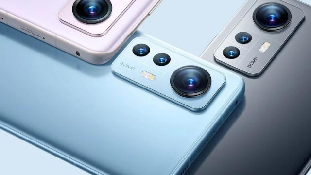 <b>Xiaomi 12 Lite are câteva specificații dezvăluite; Ar aduce un design familiar, display de 6.55 inch și un CPU Snapdragon 778G+</b>Seria Xiaomi 12 a fost anunțată de curând la nivel global și după cum era de așteptat, compania pregătește acum și un model „Lite”, mai accesibil. Detalii despre acesta apăreau pe web încă de acum câteva luni, dar azi are o parte din specificații 
