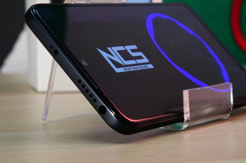 Redmi Note 11 - Galerie foto Mobilissimo.ro: Redmi Note 11 18.jpg