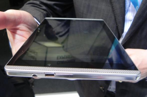 HP Slate7 VoiceTab hands on preview - tableta cu funcție de telefonie, design stil HTC One (Retro MWC 2014 - Video): dscn4991jpg.jpg
