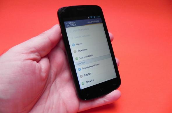 Allview A5 Quad review: dual SIM quad core accesibil cu o acustică excelentă (Video): allview_a5_quad_review_mobilissimi_ro__13jpg.jpg