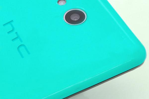 Noul HTC Desire octo-core Își face apariția din nou Într-o serie imagini ce ne prezintă culorile În care va fi disponibil