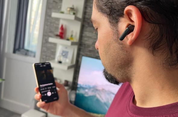Huawei FreeBuds SE 4 ANC - Design: HUAWEI-FreeBuds-4-SE-ANC-Design_013.jpg