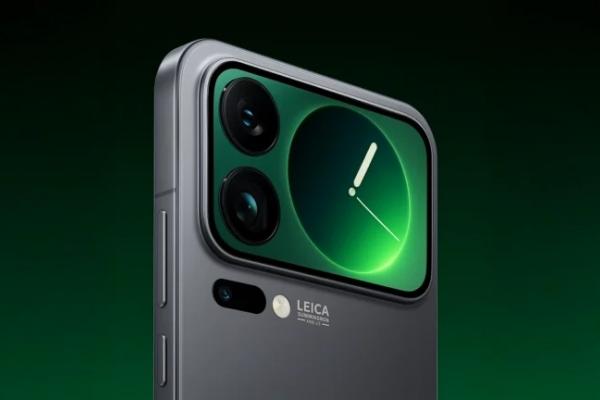 Xiaomi 17 Pro Max dezvăluit „accidental” pe contul oficial Weibo al companiei; Are într-adevăr ecran secundar!