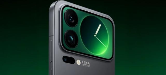 Xiaomi 17 Pro Max dezvăluit „accidental” pe contul oficial Weibo al companiei; Are într-adevăr ecran secundar!