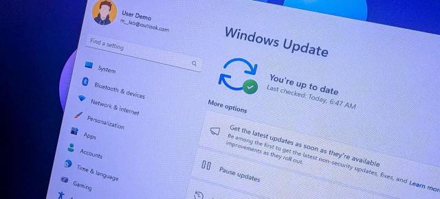 Patch-ul KB5065426 pentru Windows 11 vine cu probleme; Utilizatorii raportează erori de instalare