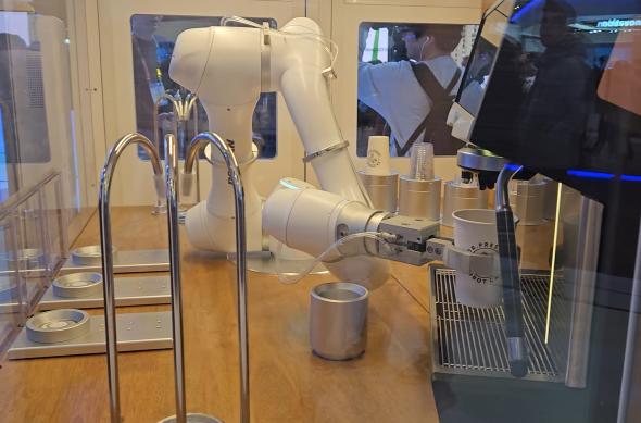 Tur stand SK Telecom MWC 2023: SK Telecom 4.jpg