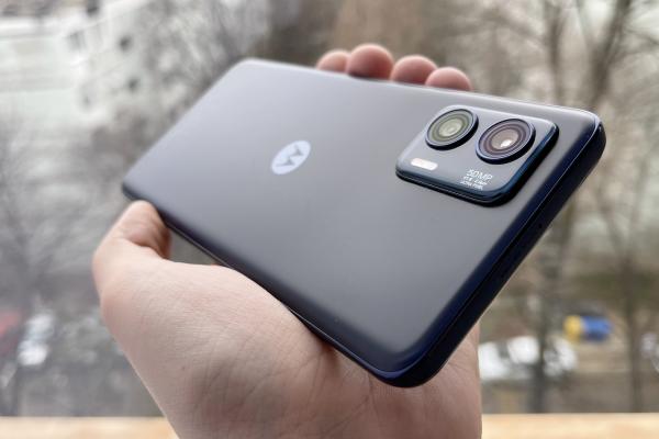 Motorola Moto G73 5G: Cameră duală echilibrată, bună pentru postări pe Instagram