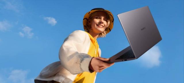 Huawei aduce în România laptopurile MateBook D 14 și D 15, cu ecrane FullView, CPU-uri Intel Core Gen 11; Cât costă?