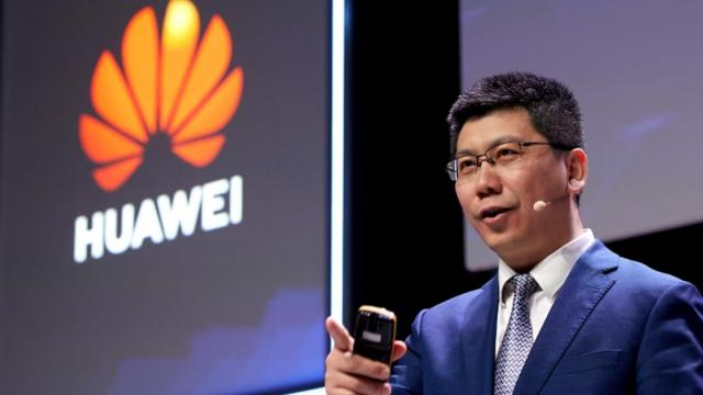 <b>MWC 2023: Huawei anunță soluția Digital Manager Network, pentru accelerarea creșterii serviciilor B2B ale transportatorilor</b>În cadrul târgului de tehnologie MWC 2023, din Barcelona, se află și Huawei. Compania a anunțat soluția Digital Managed Network Solution și noi produse pentru serviciile B2B ale transportatorilor. Această soluție oferă funcții digitale de gestionare