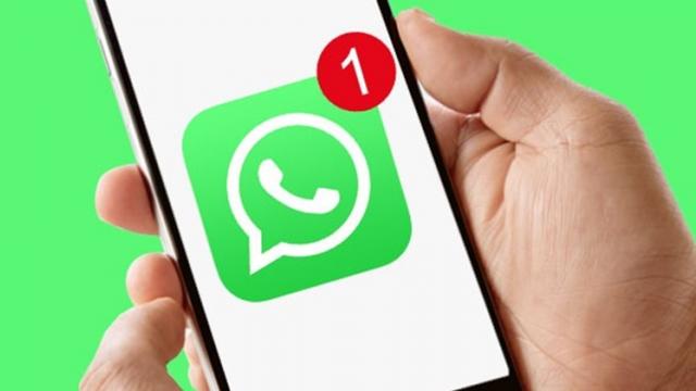 <b>WhatsApp va primi un nou update: Utilizatorii vor putea bloca automat mesajele și apelurile primite de la numere necunoscute</b>Azi aflăm că Meta pregătește o nouă actualizare pentru WhatsApp, platforma sa de socializare. E una destul de importantă care vizează confidențialitatea utilizatorilor. Se pare că utilizatorii Android vor primi curând posibilitatea de a bloca automat