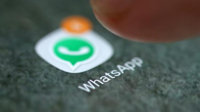<b>WhatsApp pregătește un nou editor de text cu fonturi la pachet, iar pe iOS va aduce grupuri cu dată de expirare</b>Nu trece o săptămână fără să aflăm detalii noi despre ce ni se mai pregătește pentru aplicația WhatsApp, acum la o zi distanță de la aflarea veștii că Messenger va fi inclus din nou în aplicația Facebook. Revenind la ale noastre, descoperim că cel mai 