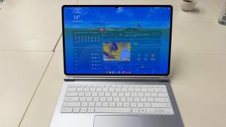 Samsung Galaxy Tab S12 Ultra: Design șocant grație subțirimii, deși nu depășim limitele predecesorului