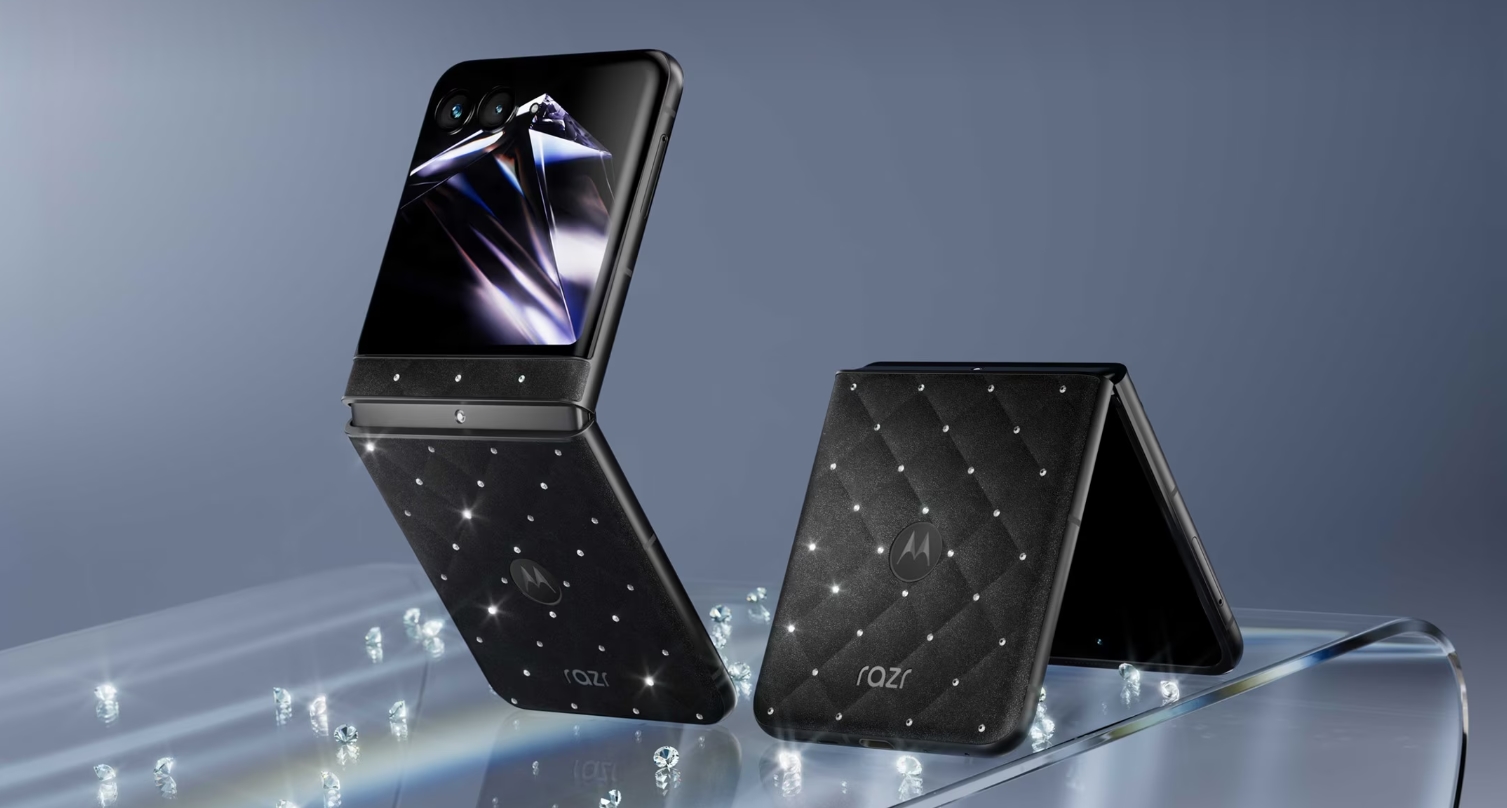 Preț și disponibilitate Motorola razr 70 Swarovski Edition în România