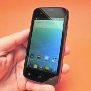 Review Allview A5 Duo: telefon pentru tineri, preț accesibil, cameră surprinzătoare (Video)