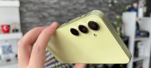 Samsung Galaxy A55 review detaliat în limba română (Evaluare Mobilissimo)