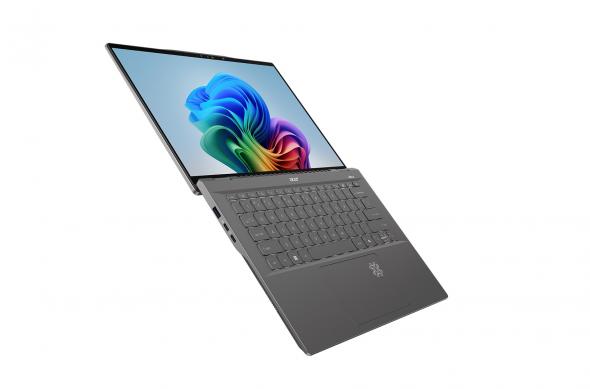 Acer Swift 14 AI: Swift 11 AI-4.jpeg
