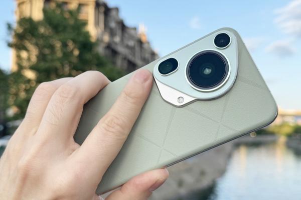 Huawei Pura 70 Ultra: Benchmark-uri mai înclinate spre ex-flagship-uri