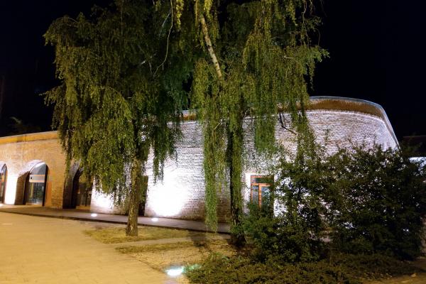 Fotografii făcute seara cu HTC U12+ (mostre foto low light)