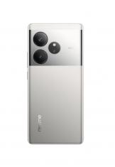 realme GT 6