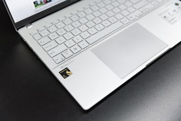 ASUS Vivobook S 15 - Galerie foto Mobilissimo.ro