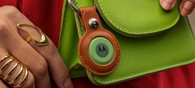 Motorola prezintă Moto Tag: Un nou tracker cu Bluetooth și conectivitate UWB pentru telefoane Android, rival Apple AirTag