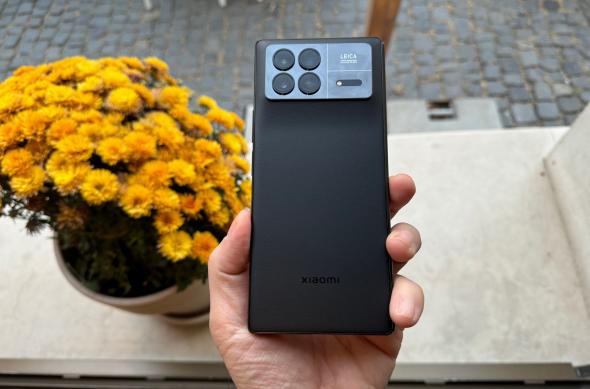 Xiaomi Mix Fold 3 - Galerie foto Mobilissimo.ro: Xiaomi-Mix-Fold-3_015.jpg