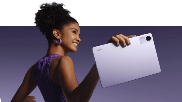 <b>Preț și disponibilitate Redmi Pad SE în România</b>Avem noutăți pe plan local și din zona tabletelor, iar pentru cei aflați în căutarea unui model de buget apare Redmi Pad SE. Această tabletă era inițial anunțată la mijloc de lună august și iată că de acum este disponibilă și local