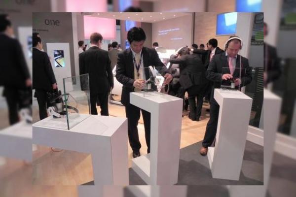 MWC 2012 - Standul HTC ni se prezintă cu dubstep și dans modern (Video)