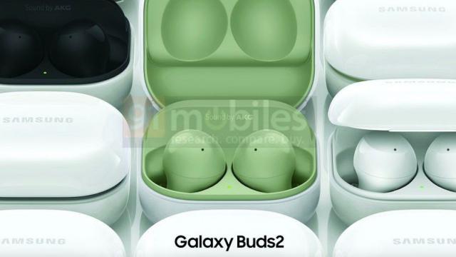 <b>Căştile Samsung Galaxy Buds 2 apar în noi imagini, cu variante de culoare dezvăluite</b>La câteva ore după ce am văzut cele mai noi imagini cu ceasul Samsung Galaxy Watch4, acum avem randari cu un alt produs încă nelansat de Samsung. E vorba despre căştile Samsung Galaxy Buds 2, care îşi dezvăluie designul şi variantele de culoare