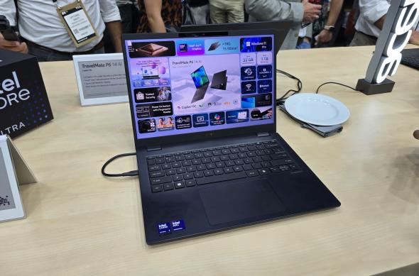 Acer TravelMate P6 14 AI - Fotografii hands-on IFA 2024: 20240904_160221.jpg