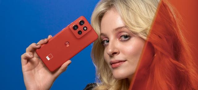 Preț și disponibilitate Motorola edge 50 Neo în România