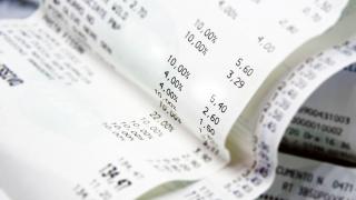 Ai primit bon fiscal greşit? Aplicaţia iBon lansată de Ministerul Finanţelor le poate verifica