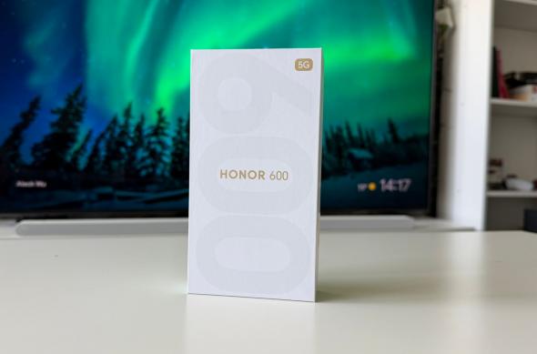 Honor 600 - Unboxing: Honor-600-Unboxing_ (1).jpg