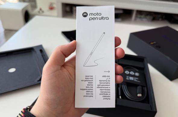 Motorola RAZR Fold - Fotografii unboxing: Motorola-unboxing_ (26).jpg