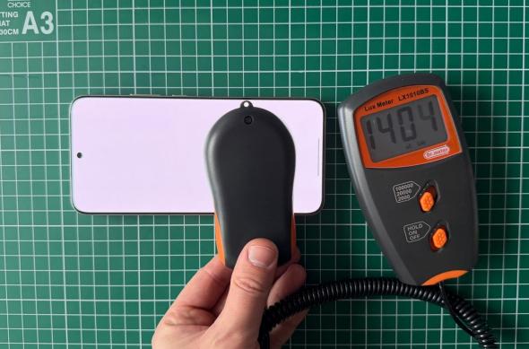 Honor Magic8 Lite - Test luminozitate: Photo 26.01.2026, 11 30 40.jpg