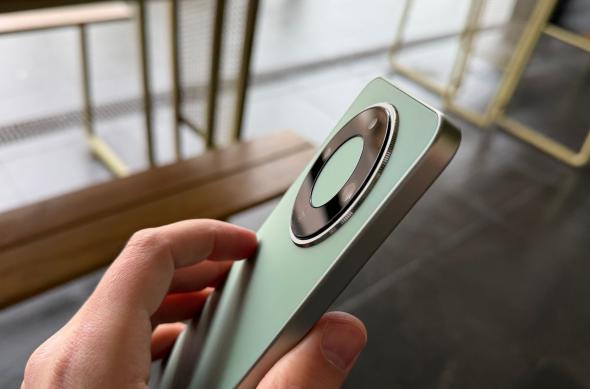 Honor Magic8 Lite - Design(2): Honor-Magic8-Lite-Design_006.jpg