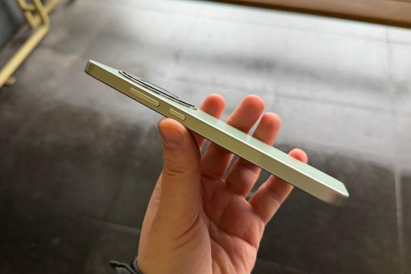 Honor Magic8 Lite - Design(2)