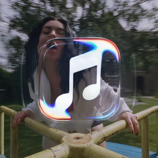 Apple Music schimbă logo-ul: pictogramă alb-negru și noi accente vizuale