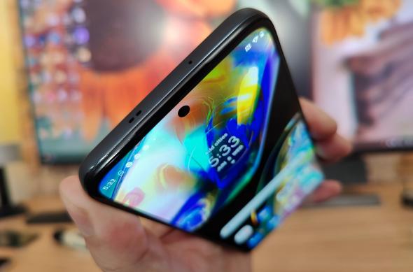 Motorola Moto G82 5G - Unboxing: Motorola-Moto-G82_015.jpg