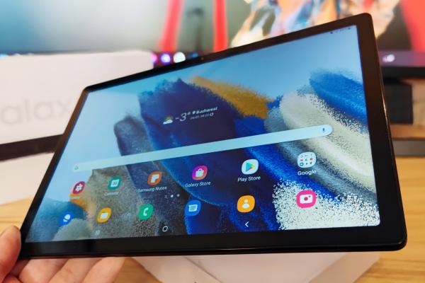 Samsung Galaxy Tab A8 10.5 2021: OS, UI, aplicaţii numai bune de Office şi şcoală