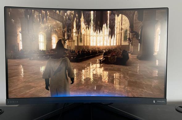 Philips Evnia 5000 (27M2C5200) - Galerie: Philips-Evnia-5000-Series_005.jpg