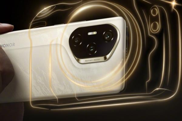 HONOR 300 Ultra a sosit! Camera-phone cu procesor Snapdragon 8 Gen 3, cameră periscop, baterie de 5300 mAh și încărcare la 100W