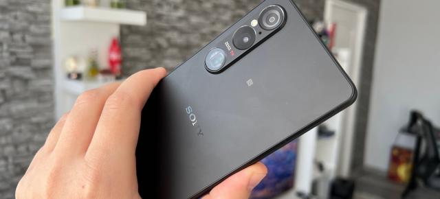 Sony Xperia 1 VI: Spunem adio formatului "telefomandă", un telefon mai comod de ținut în mână